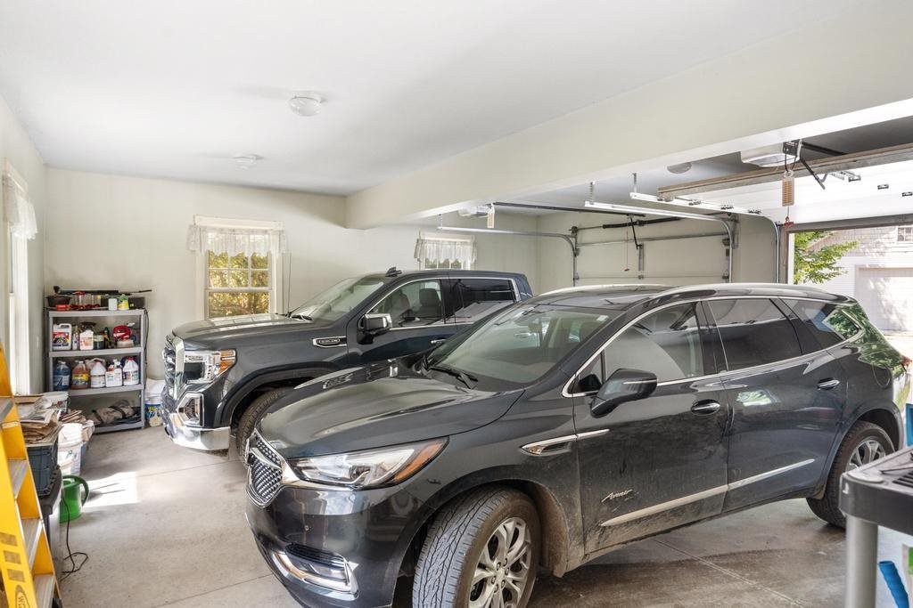 1750 Forest Ridge Trail