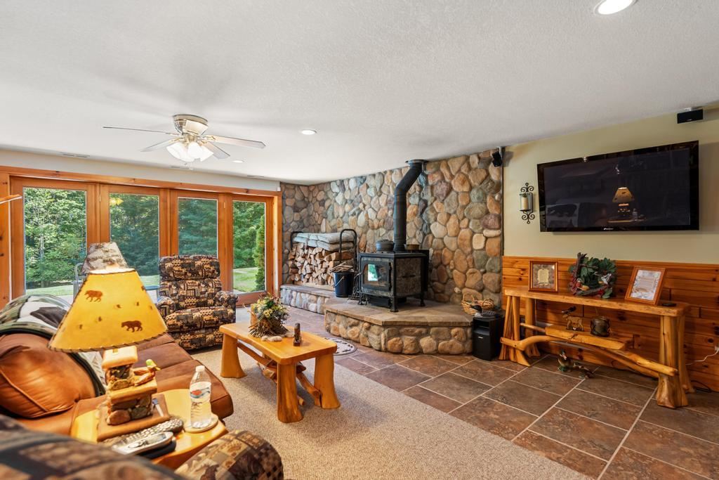 1750 Forest Ridge Trail