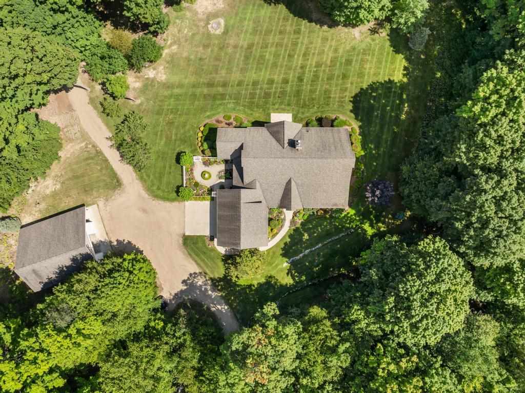 1750 Forest Ridge Trail