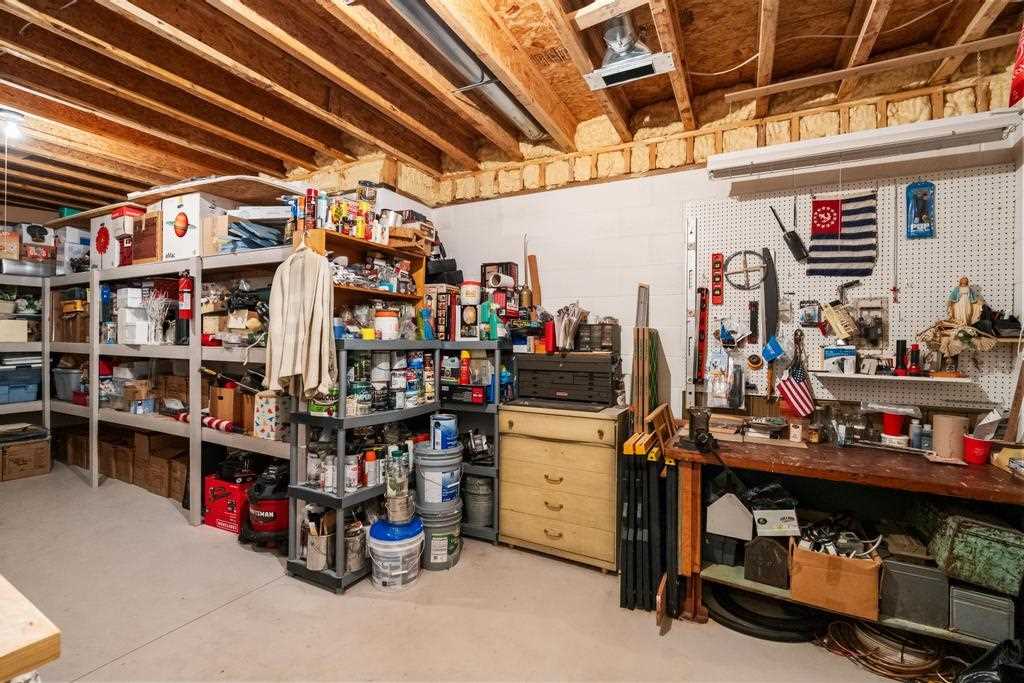 1750 Forest Ridge Trail