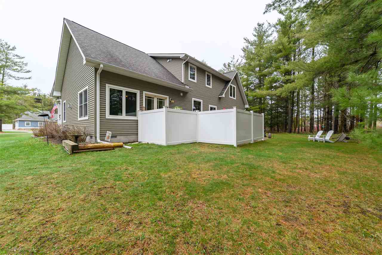 9024 Whippoorwill Lane