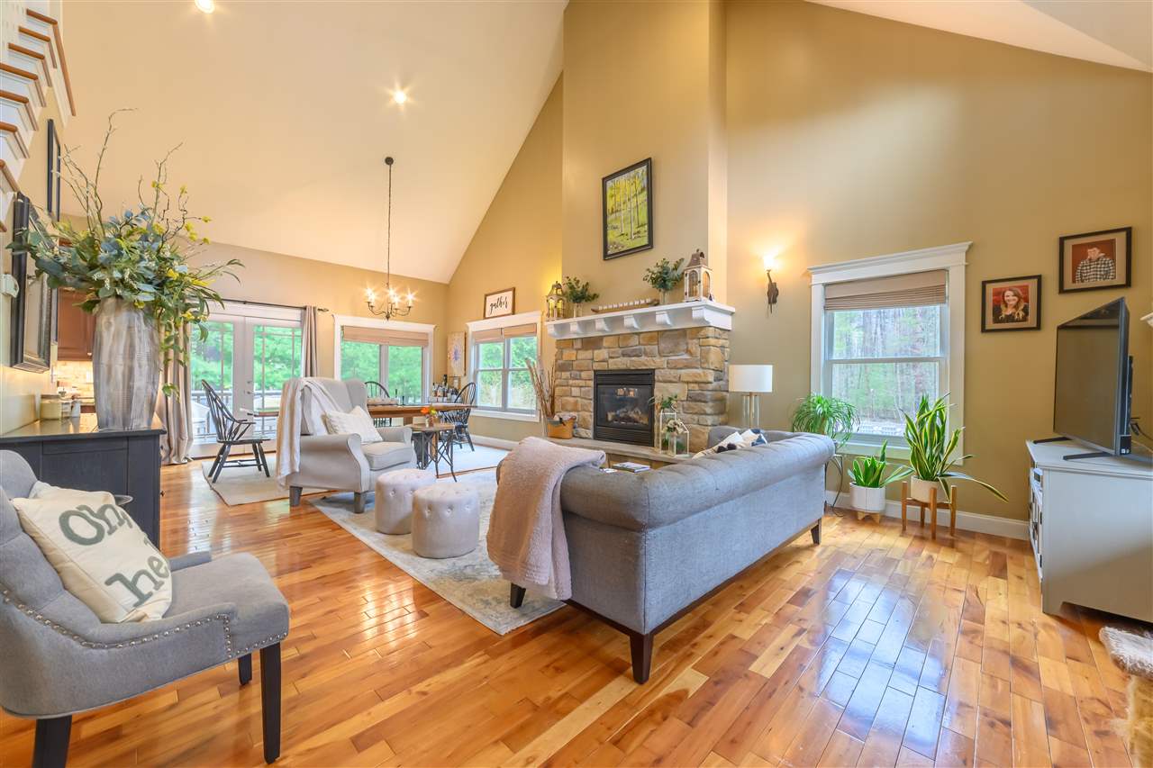 9024 Whippoorwill Lane