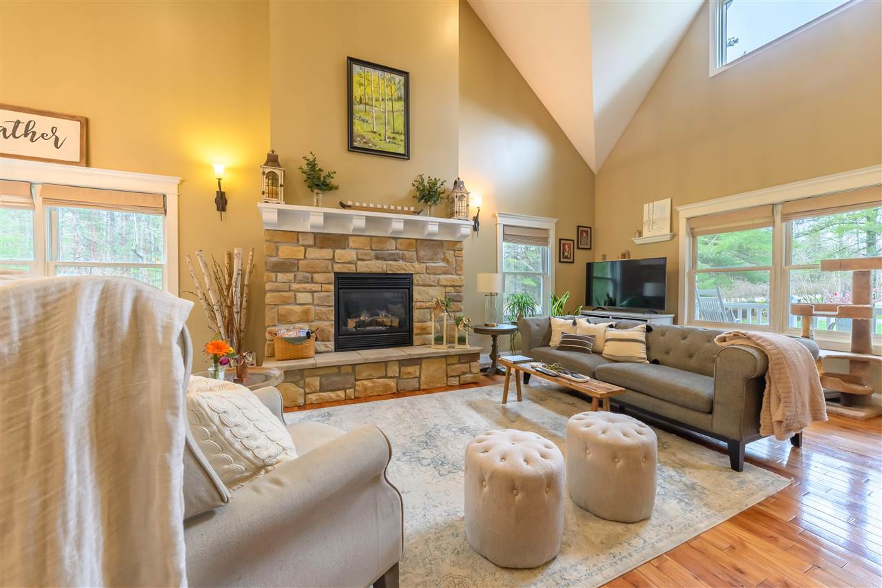 9024 Whippoorwill Lane