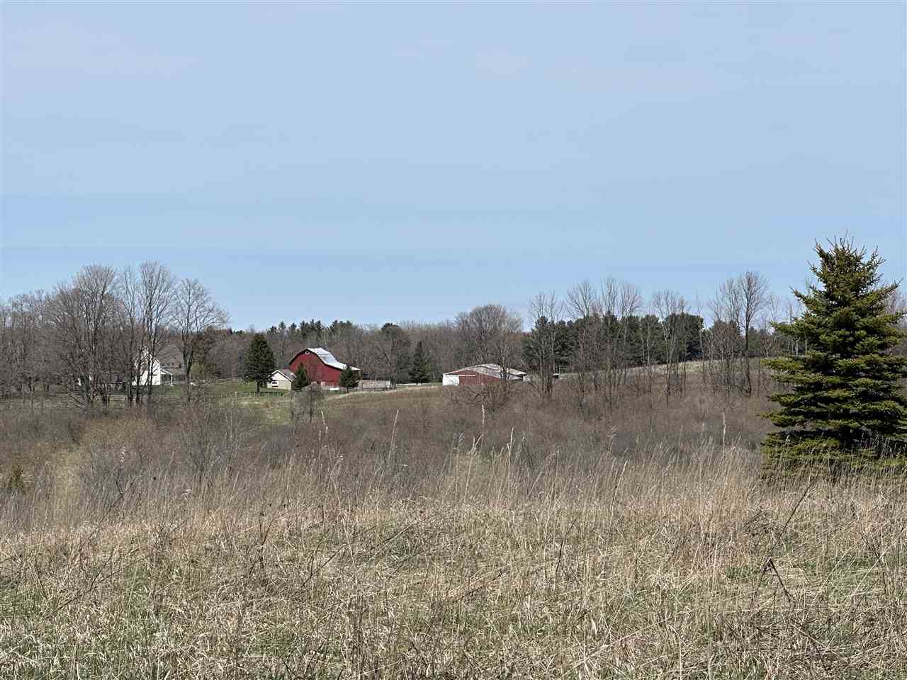 8 Foxview Drive Unit: 8