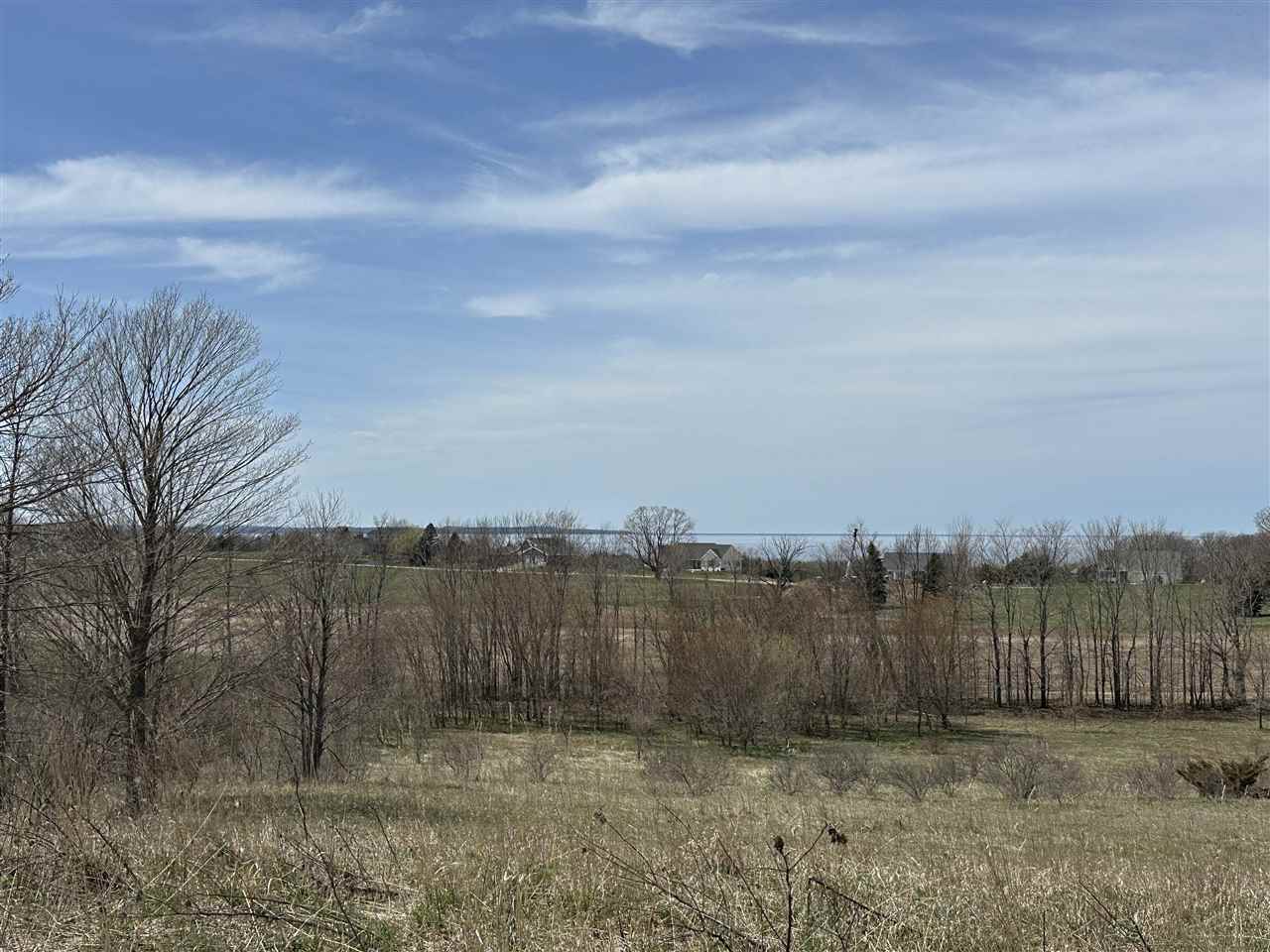 8 Foxview Drive Unit: 8