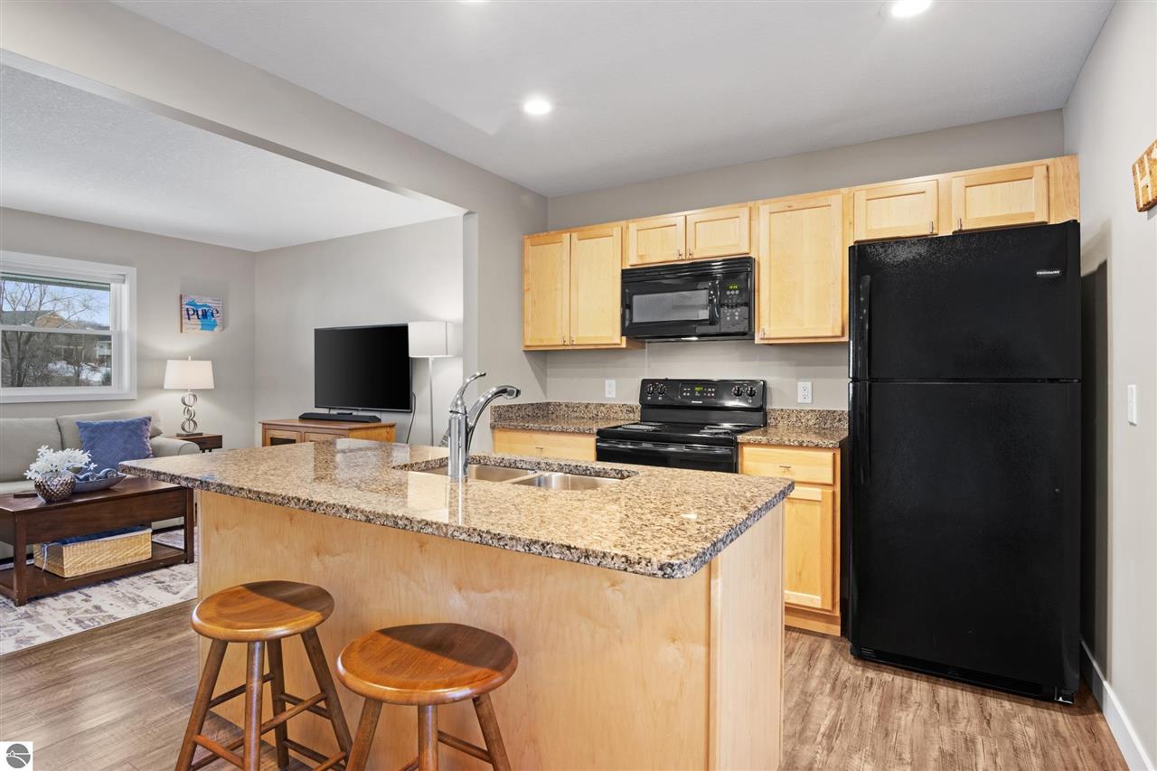 4083 Quincy Court Unit: 18