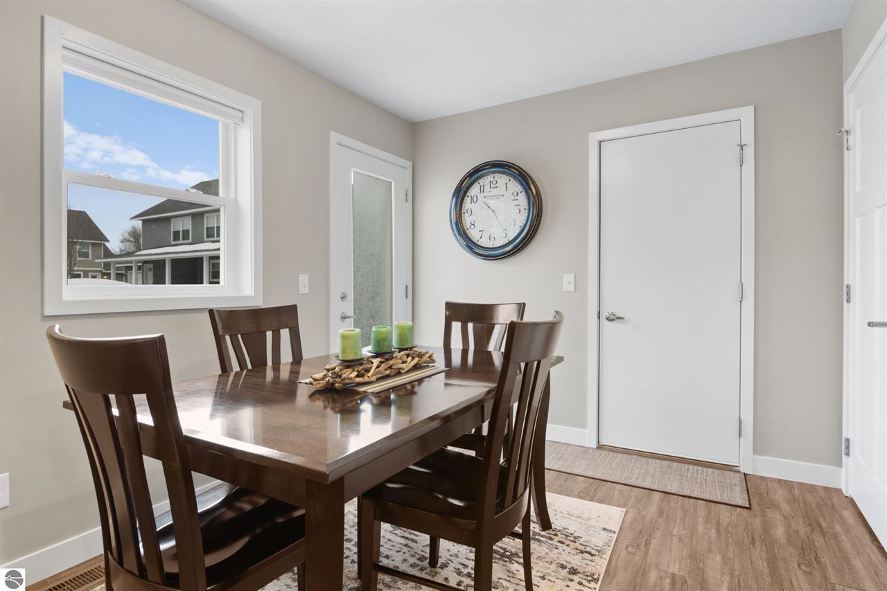 4083 Quincy Court Unit: 18