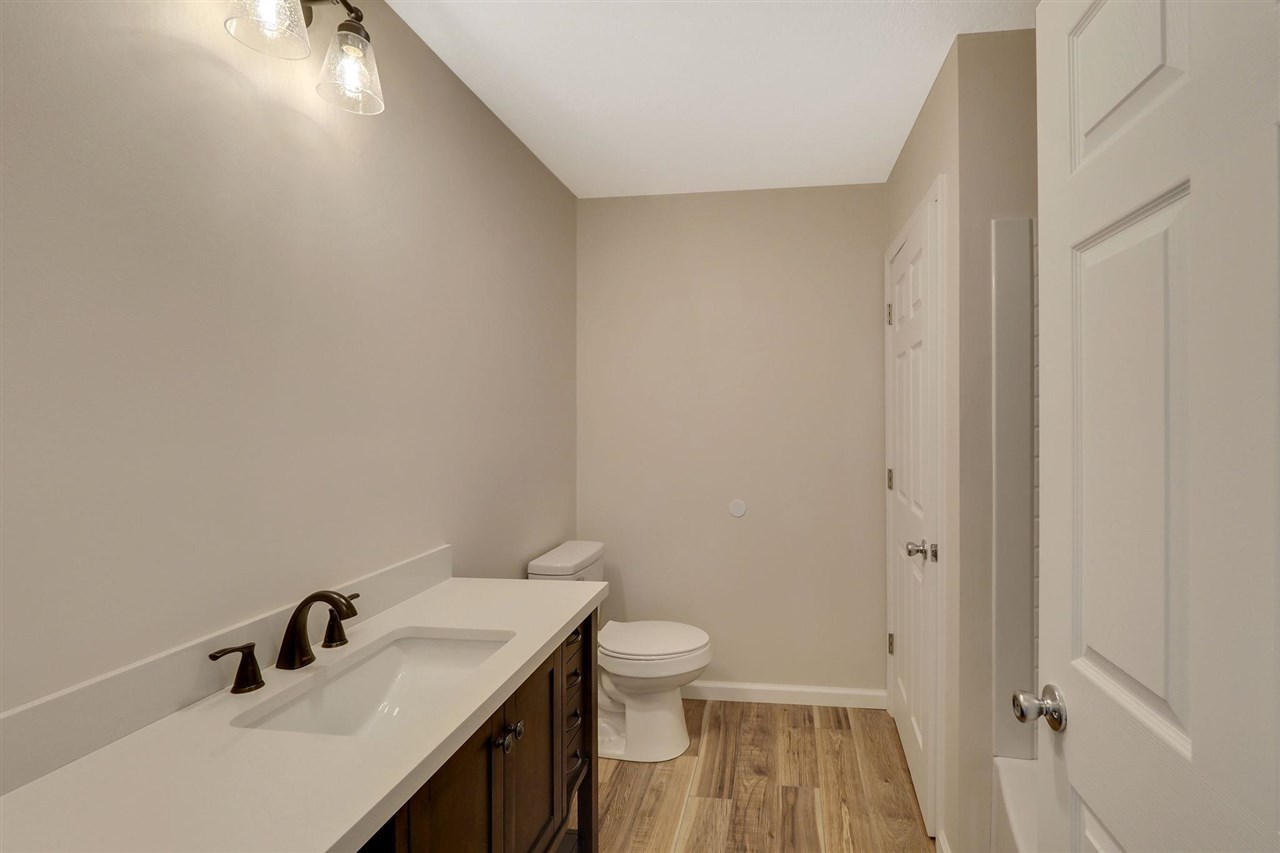 8865 Robin Lane Unit: 3