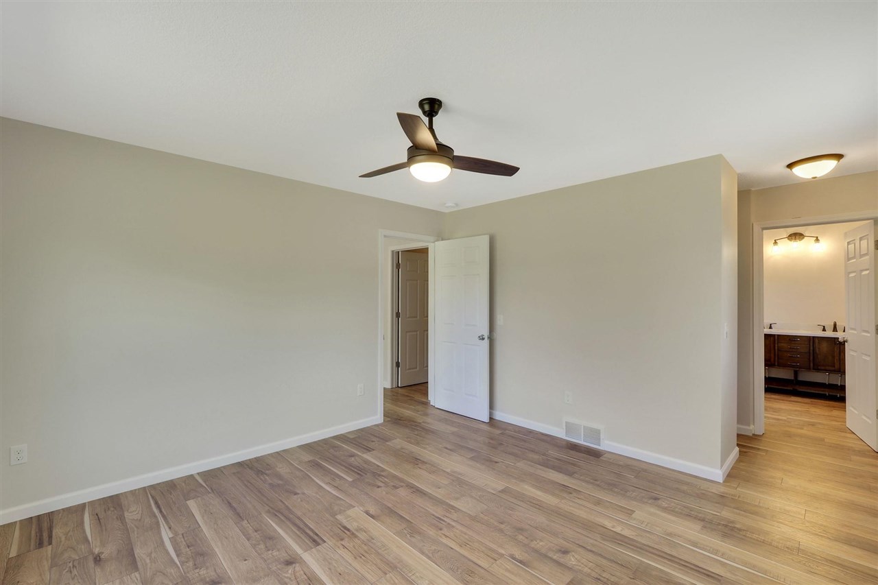 8865 Robin Lane Unit: 3