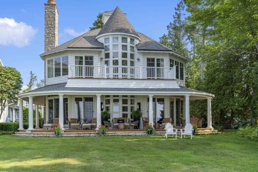 1111 East Bay Road