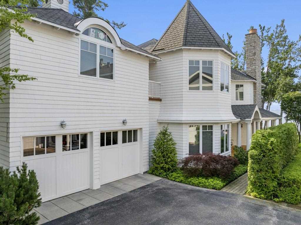 1111 East Bay Road