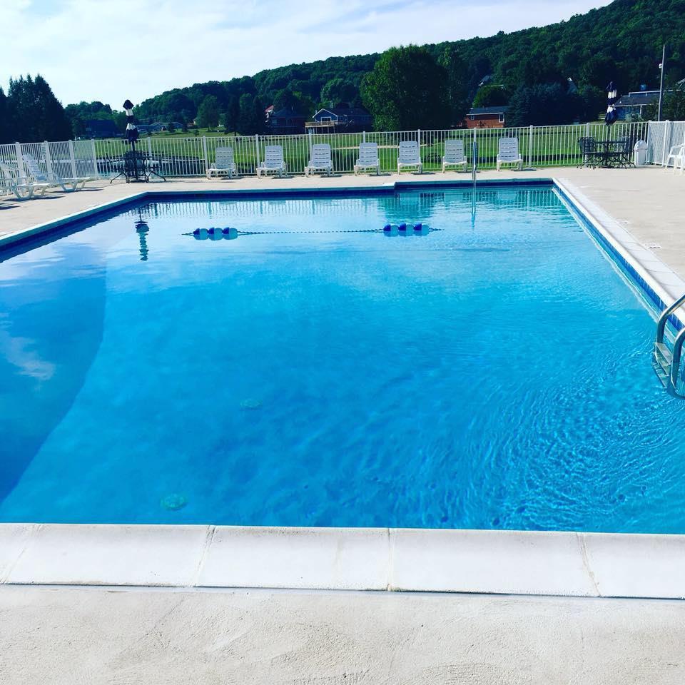 5588 Brook Drive Unit: 16