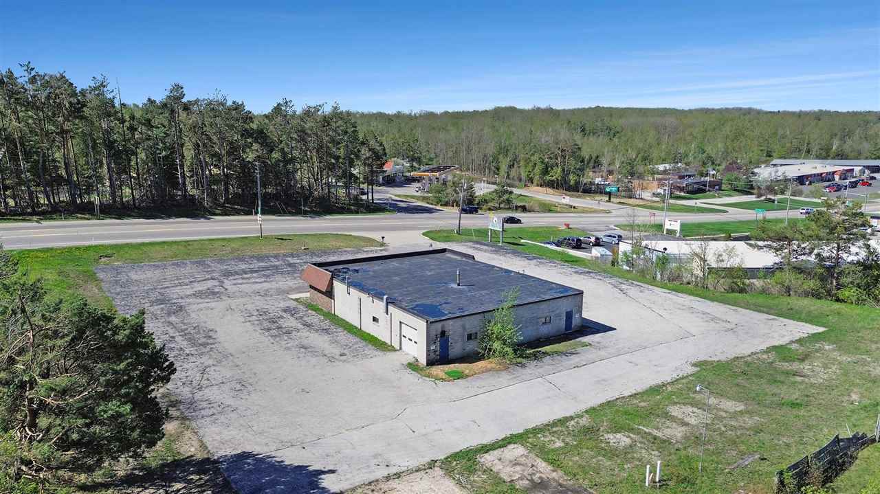 1327 N US 31