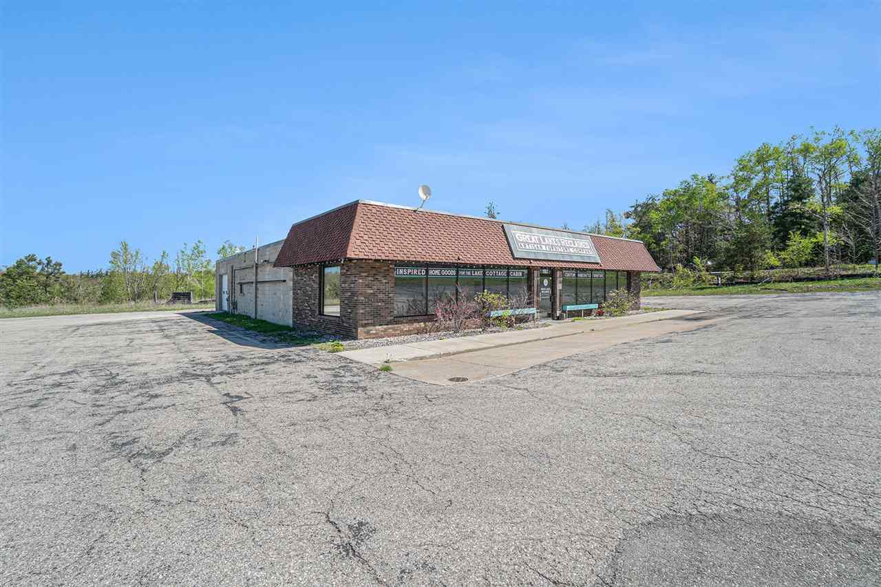 1327 N US 31