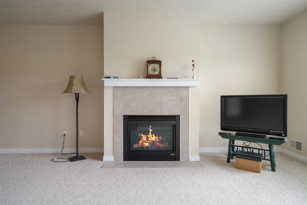 09579 - 10 Summerhouse Drive