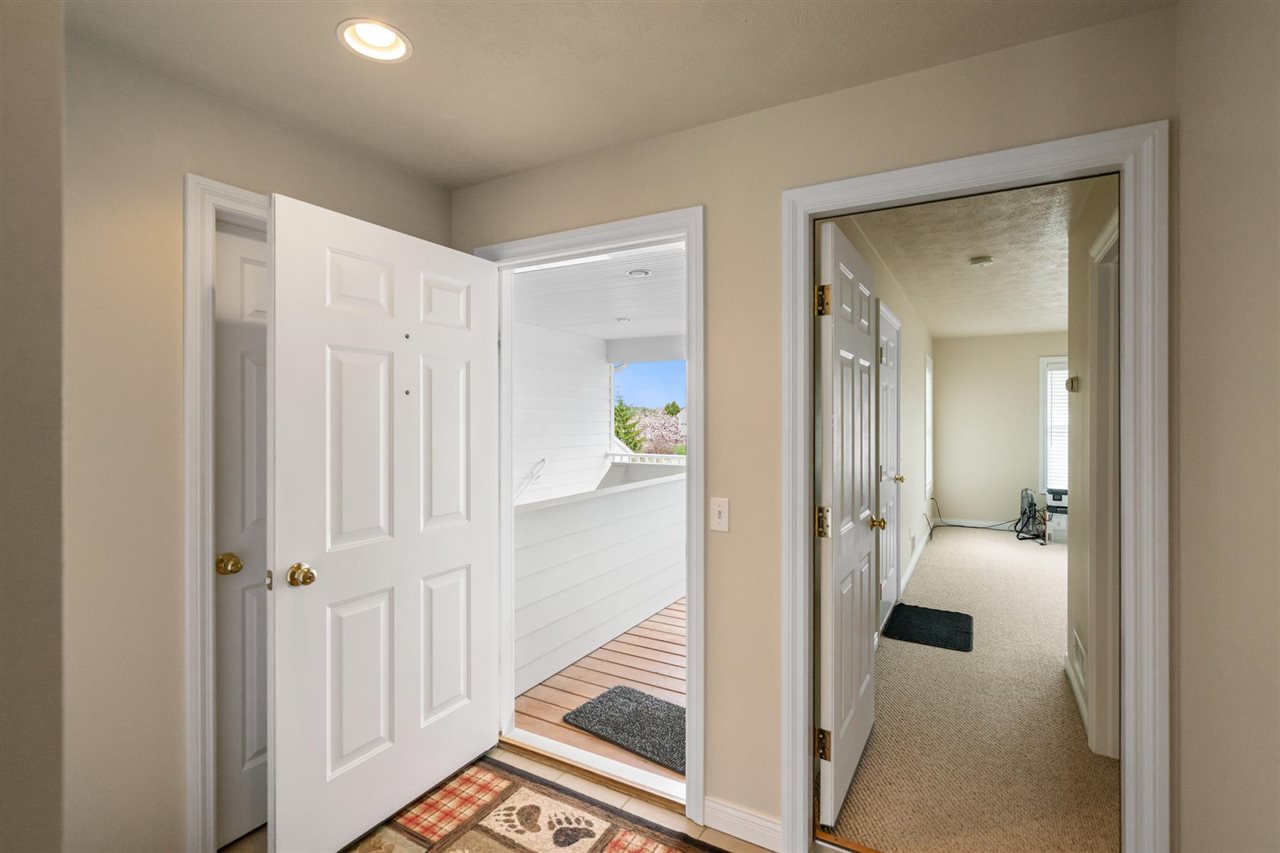09579 - 10 Summerhouse Drive