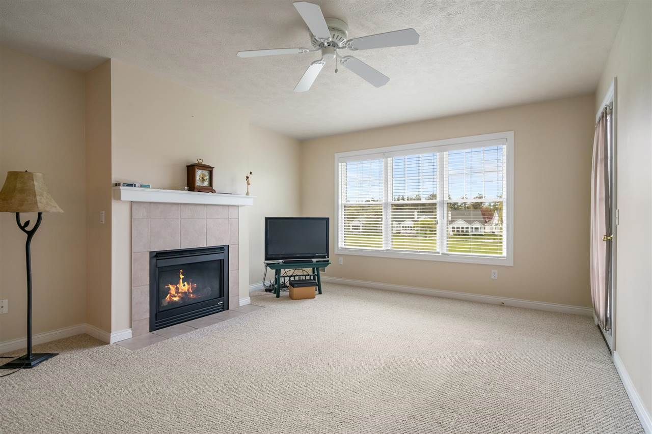 09579 - 10 Summerhouse Drive