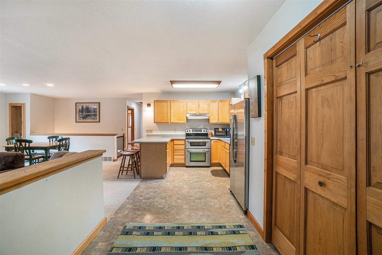 4024 Behling