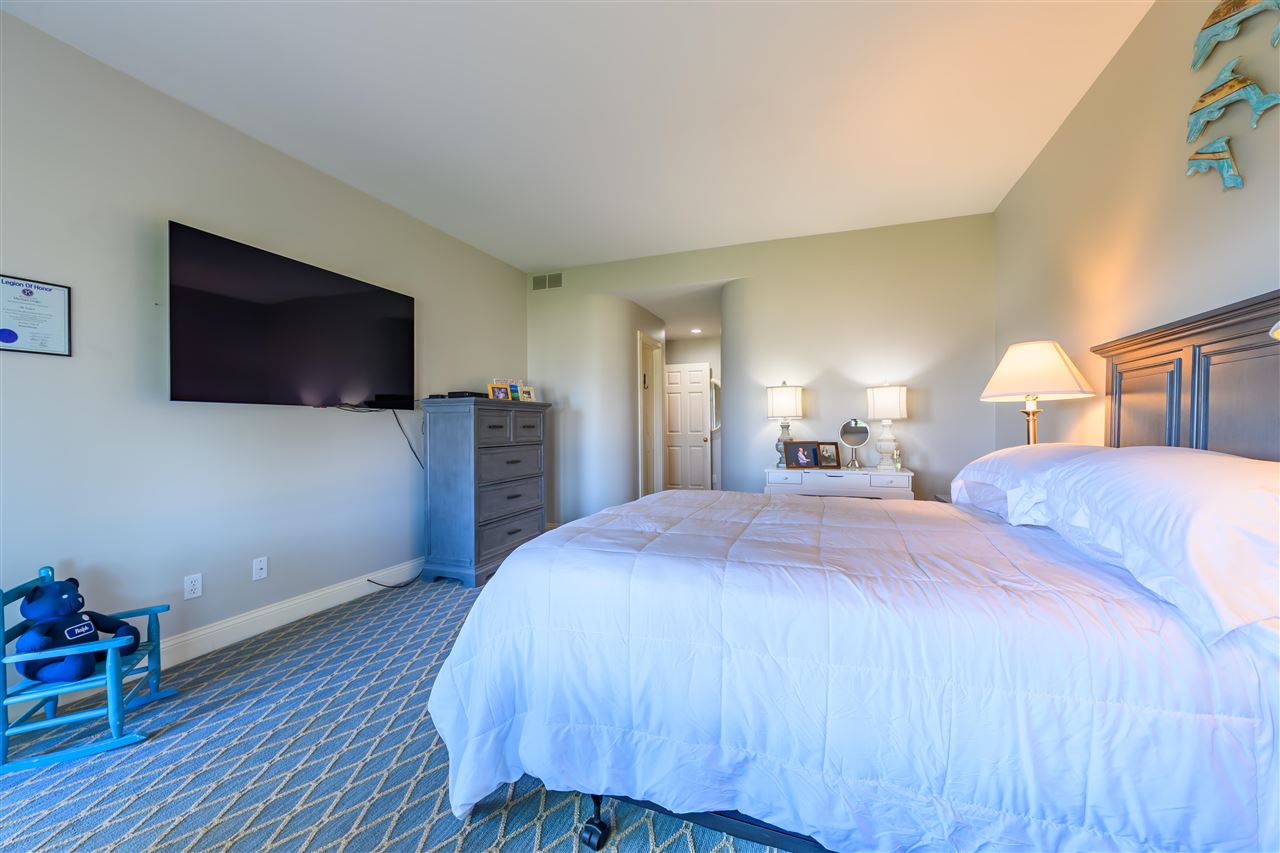 6040 Pine Lake Club Drive Unit: 24