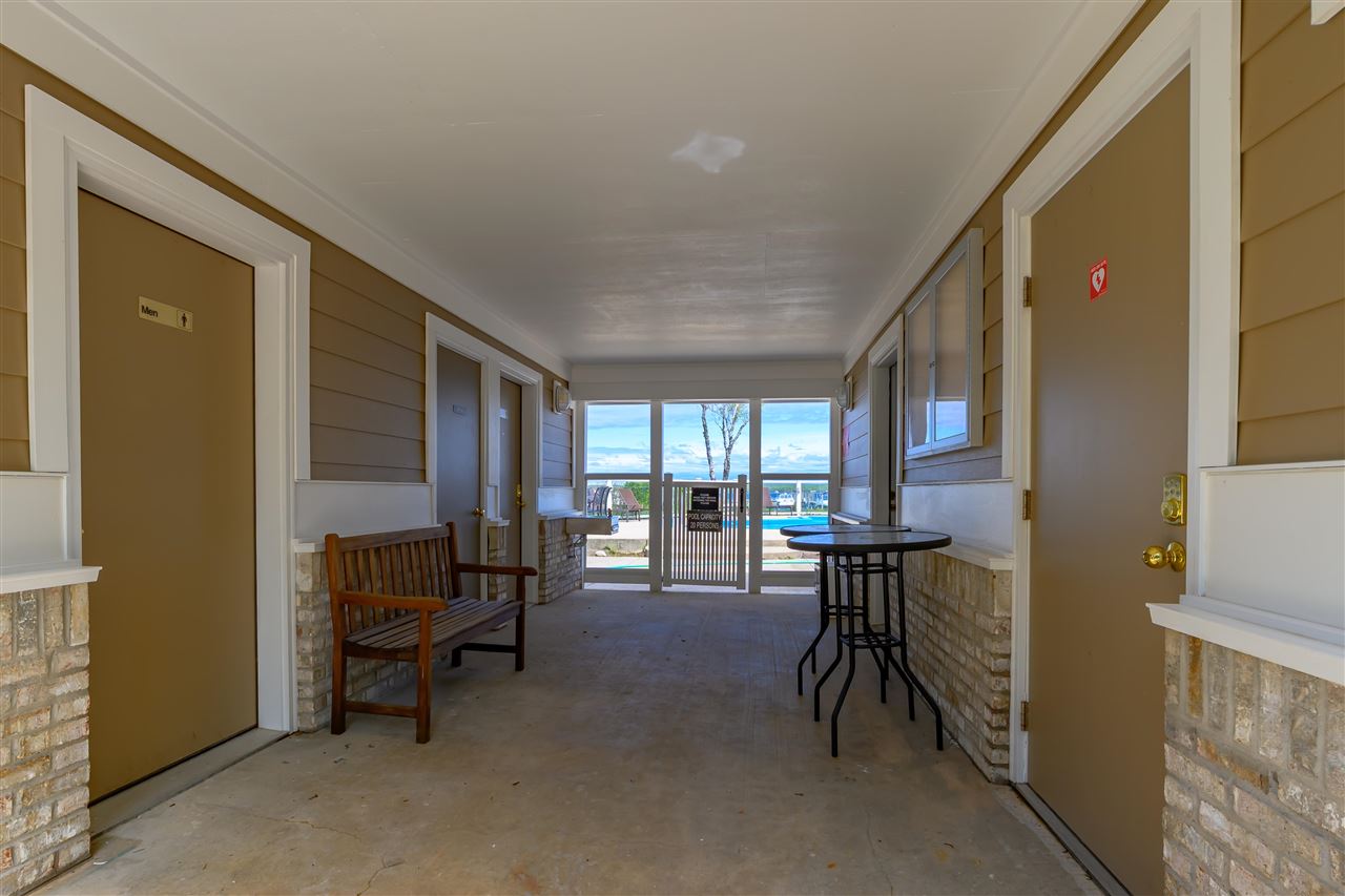 6040 Pine Lake Club Drive Unit: 24