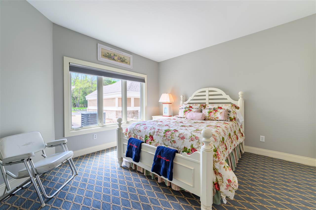 6040 Pine Lake Club Drive Unit: 24