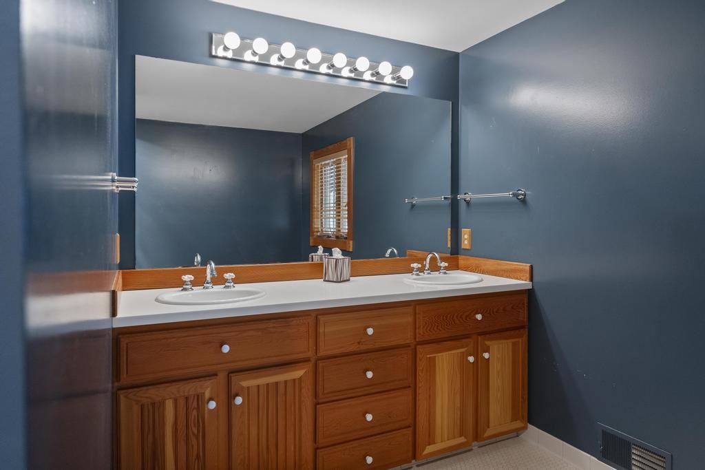 3016 W Burt Lake Road