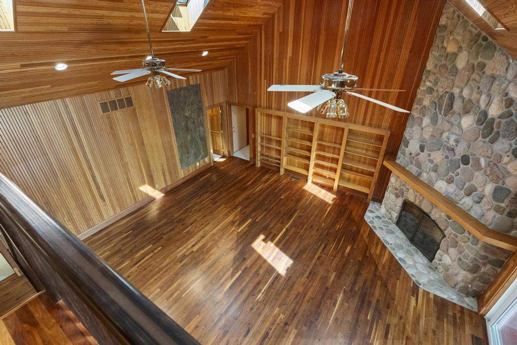 3016 W Burt Lake Road