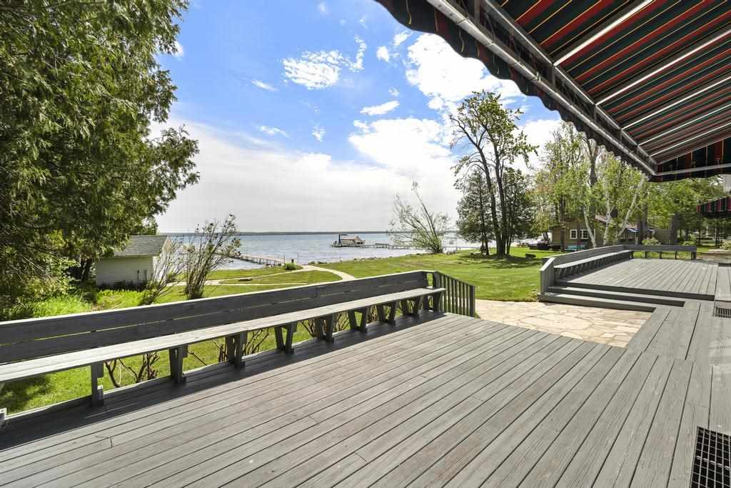 3016 W Burt Lake Road