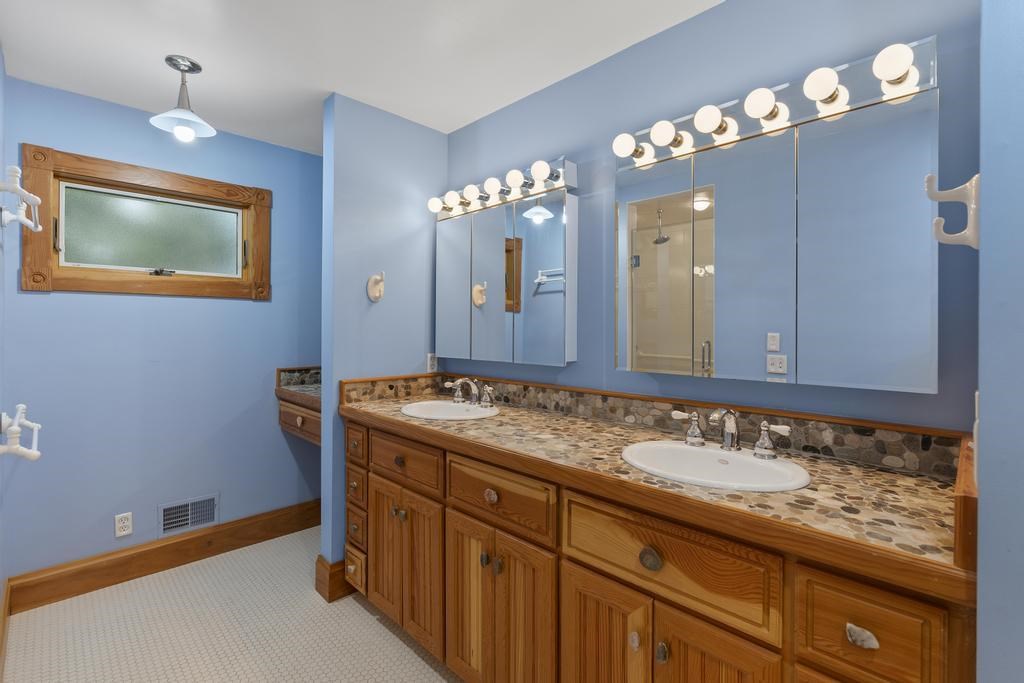 3016 W Burt Lake Road