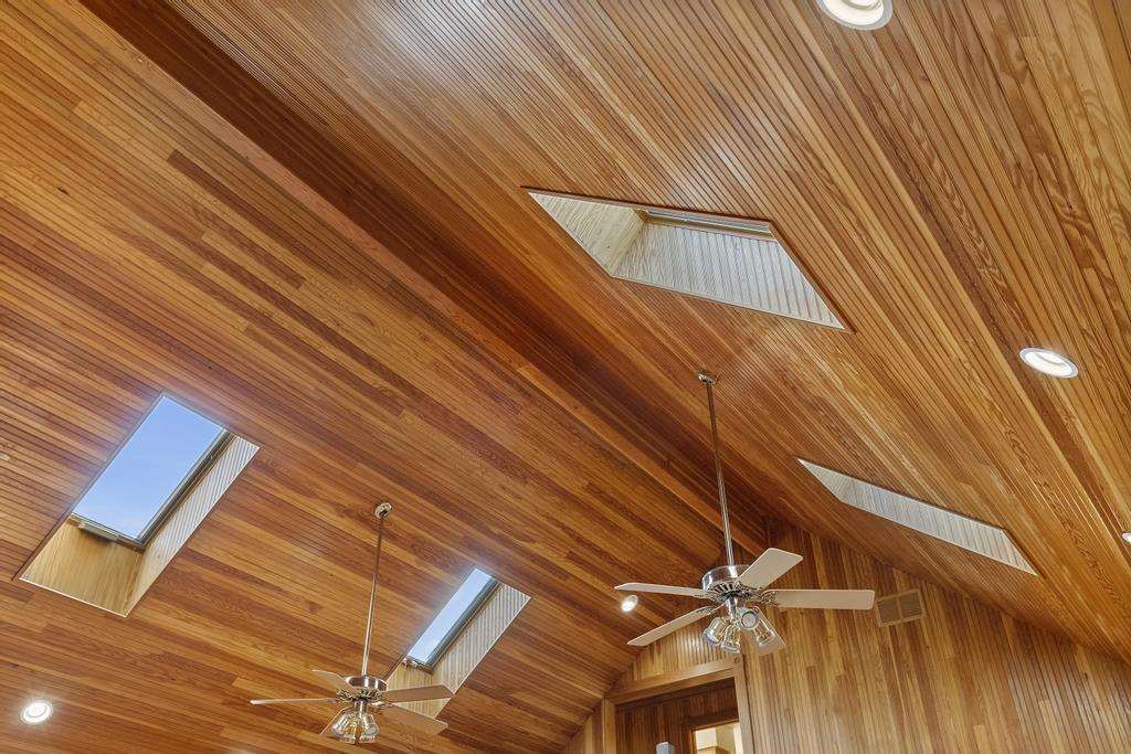 3016 W Burt Lake Road