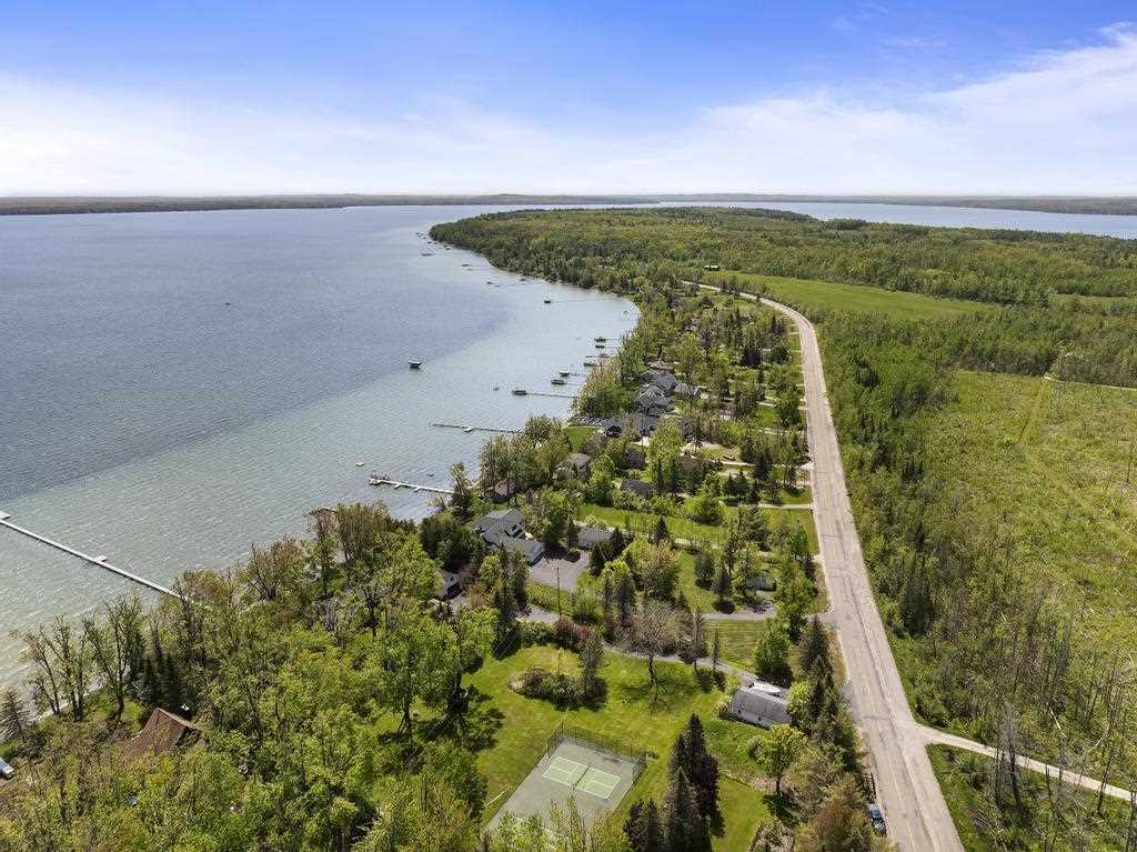 3016 W Burt Lake Road