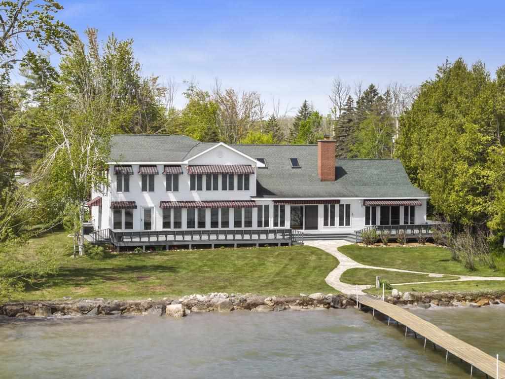 3016 W Burt Lake Road