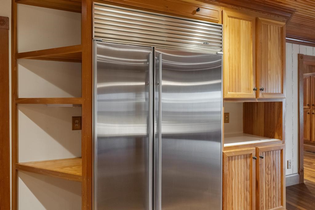 3016 W Burt Lake Road