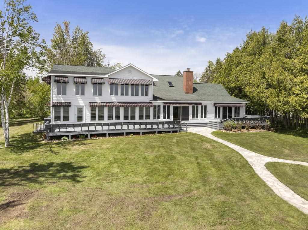 3016 W Burt Lake Road