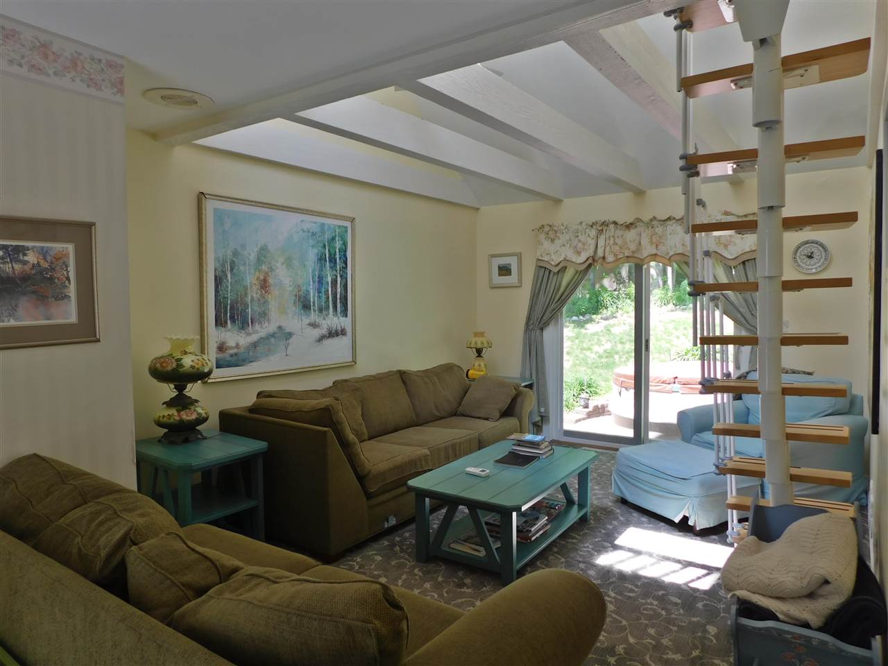 1695 Gruler Road