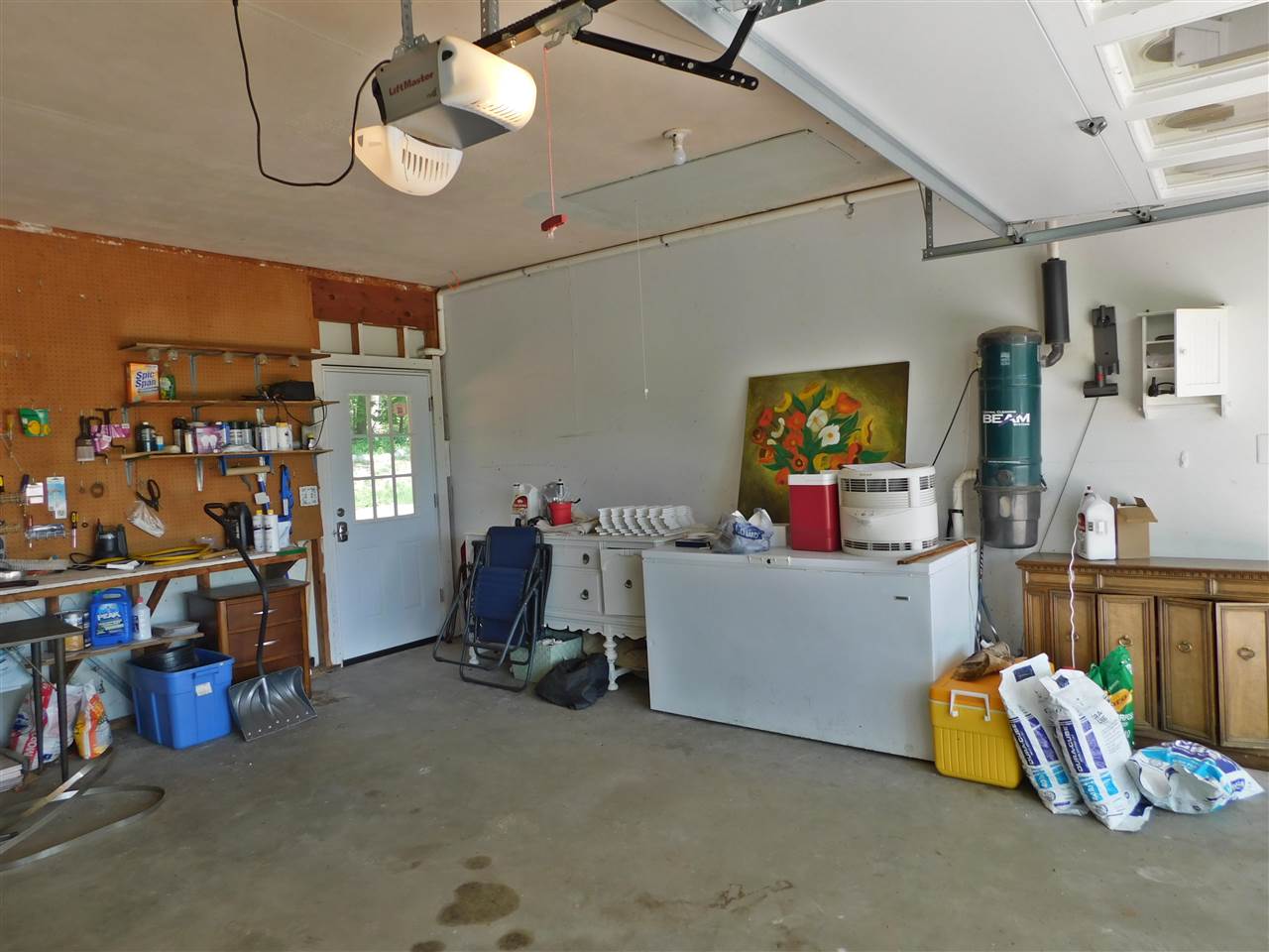 1695 Gruler Road