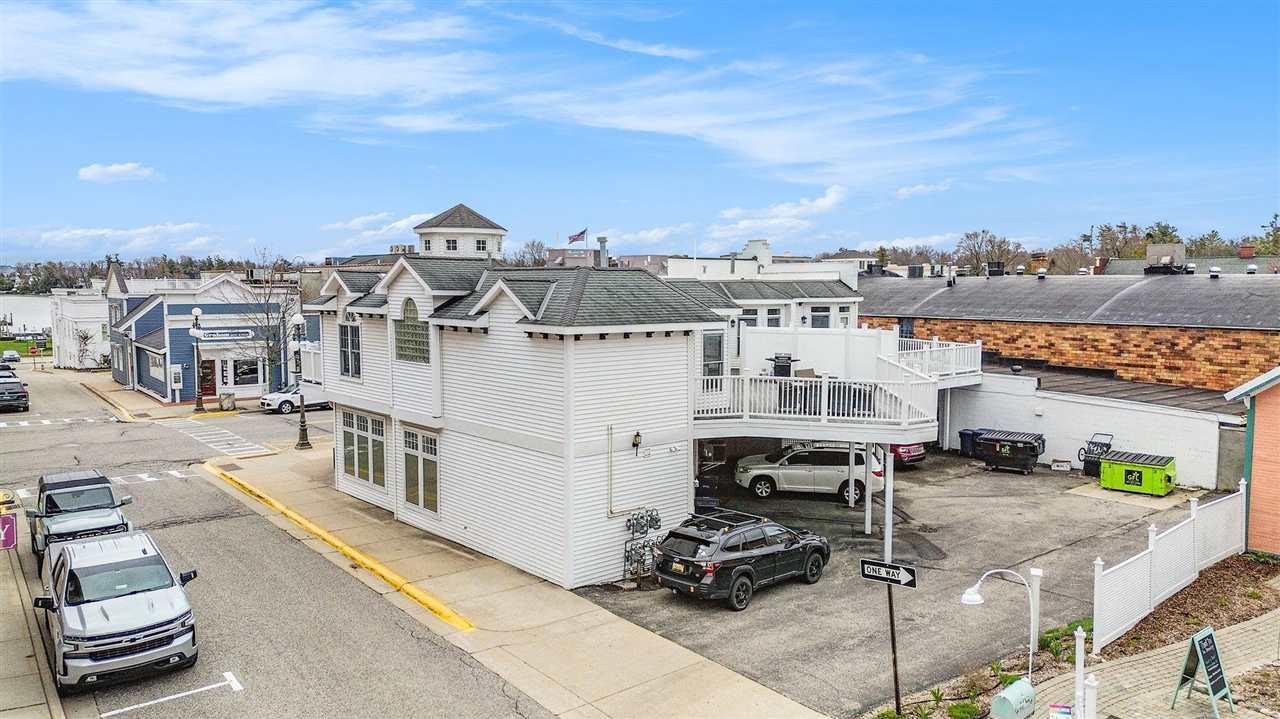 195 E Main Street