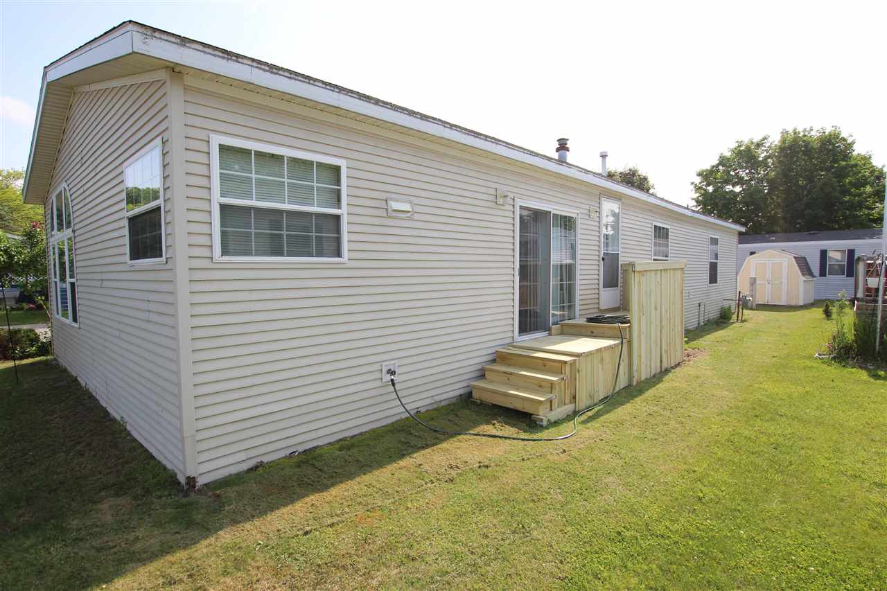 6685 M-66 Highway Unit: 112