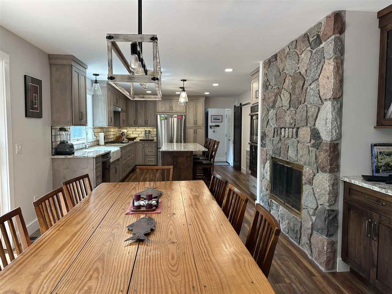08015 Mulberry Lane