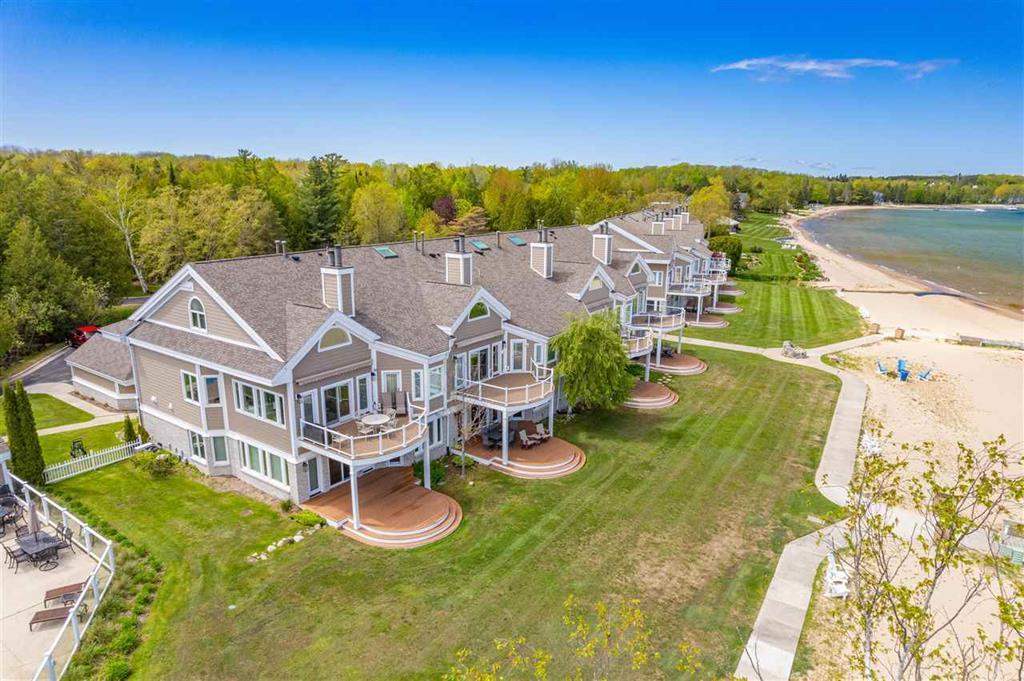 6040 - 25 Pine Lake Club Drive Unit: 25 & 37