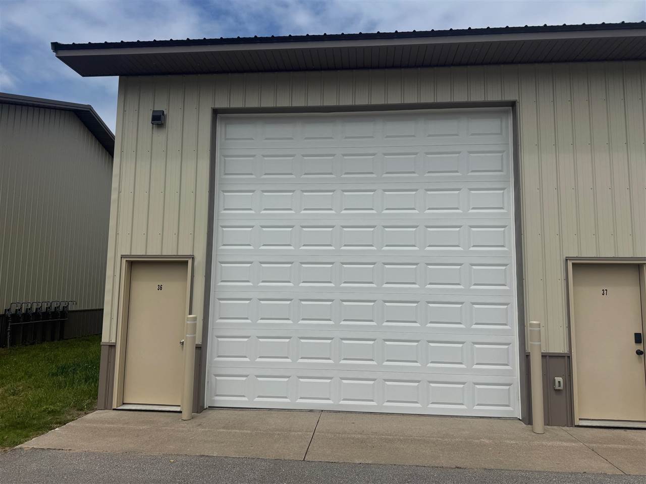 00185 Boyne Valley Storage Drive Unit: Bldg 5.   Unit 36