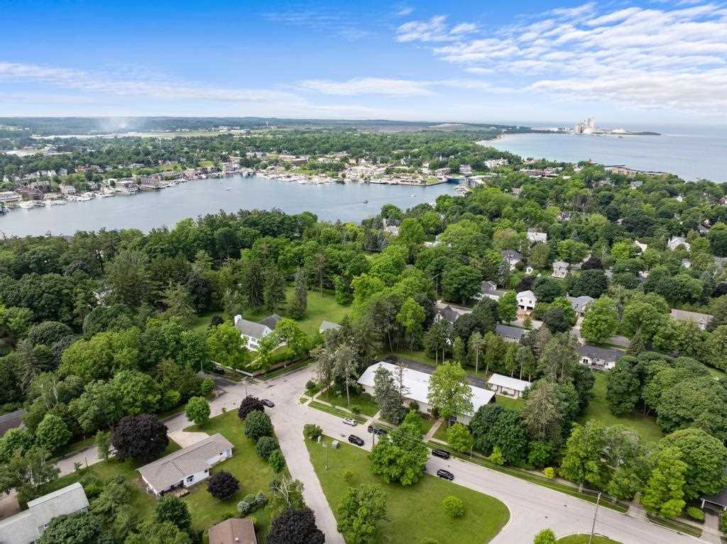 201 Meech Street Unit: #5