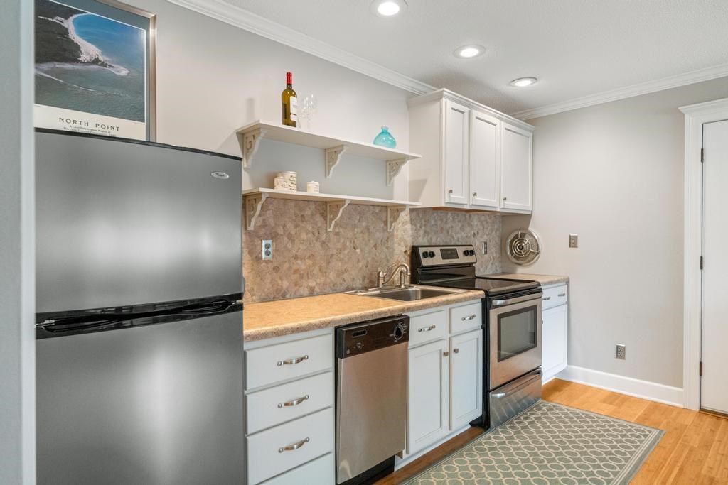 201 Meech Street Unit: #5