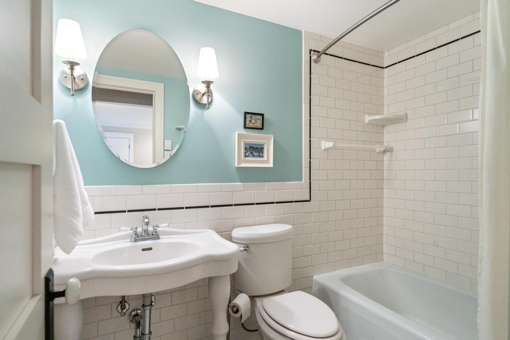 201 Meech Street Unit: #5