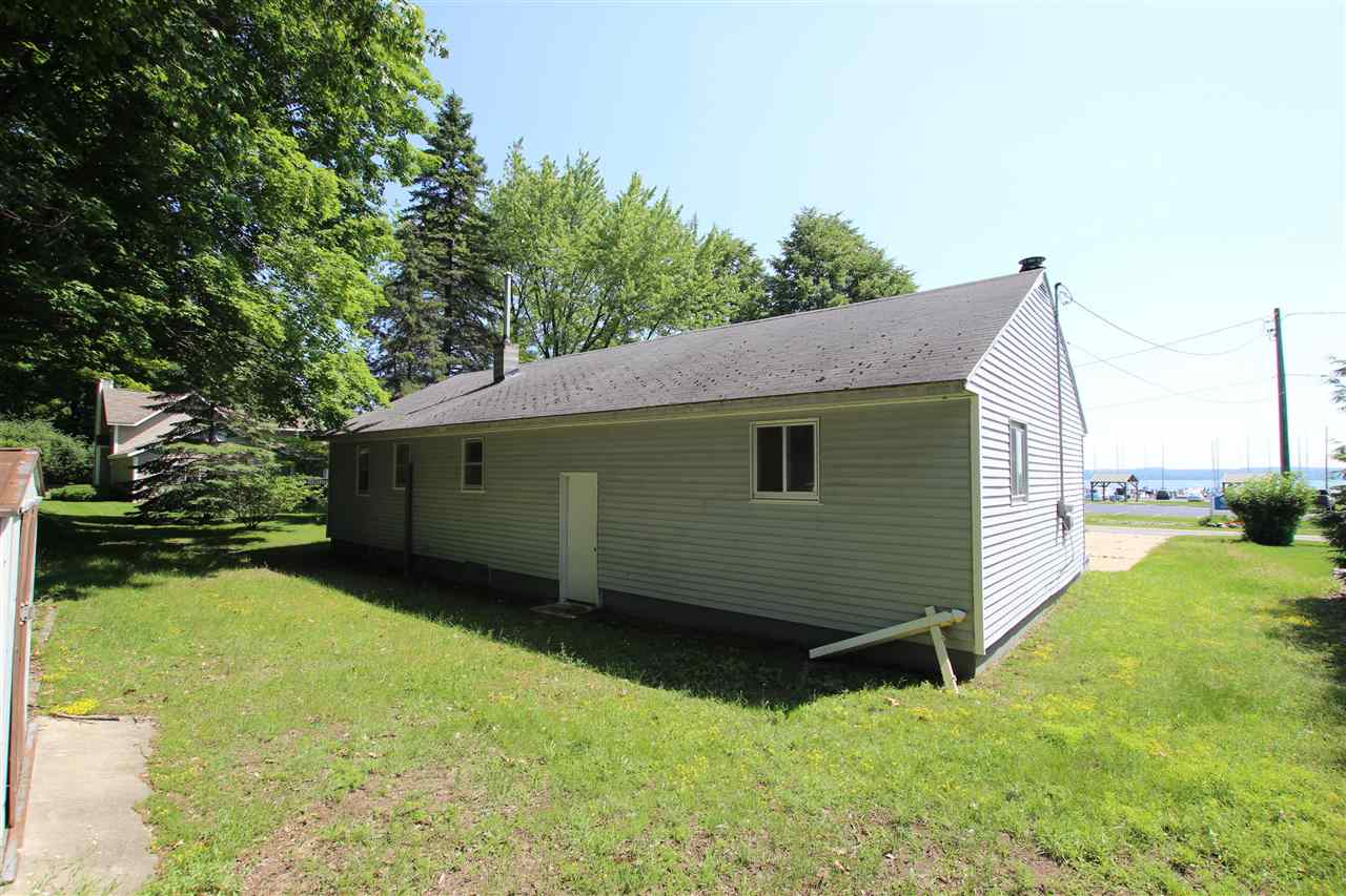 105 Ferry Ave