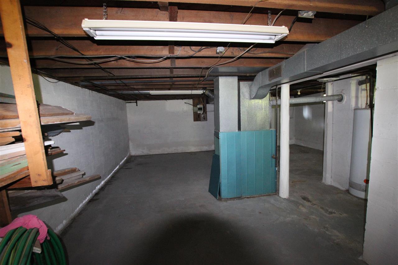 105 Ferry Ave