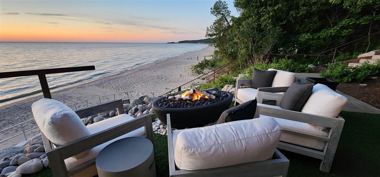 307 Michigan Avenue Unit: #1, #2, #9