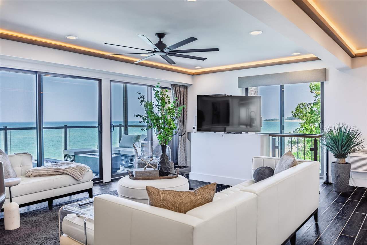 307 Michigan Avenue Unit: #1, #2, #9