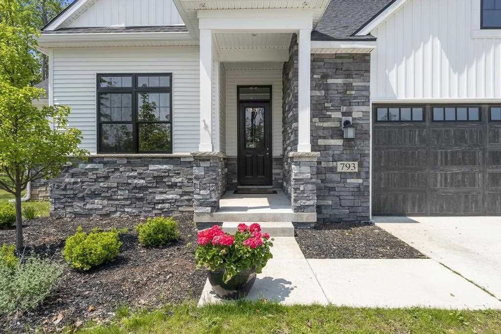 793 Fairways Drive Unit: 20