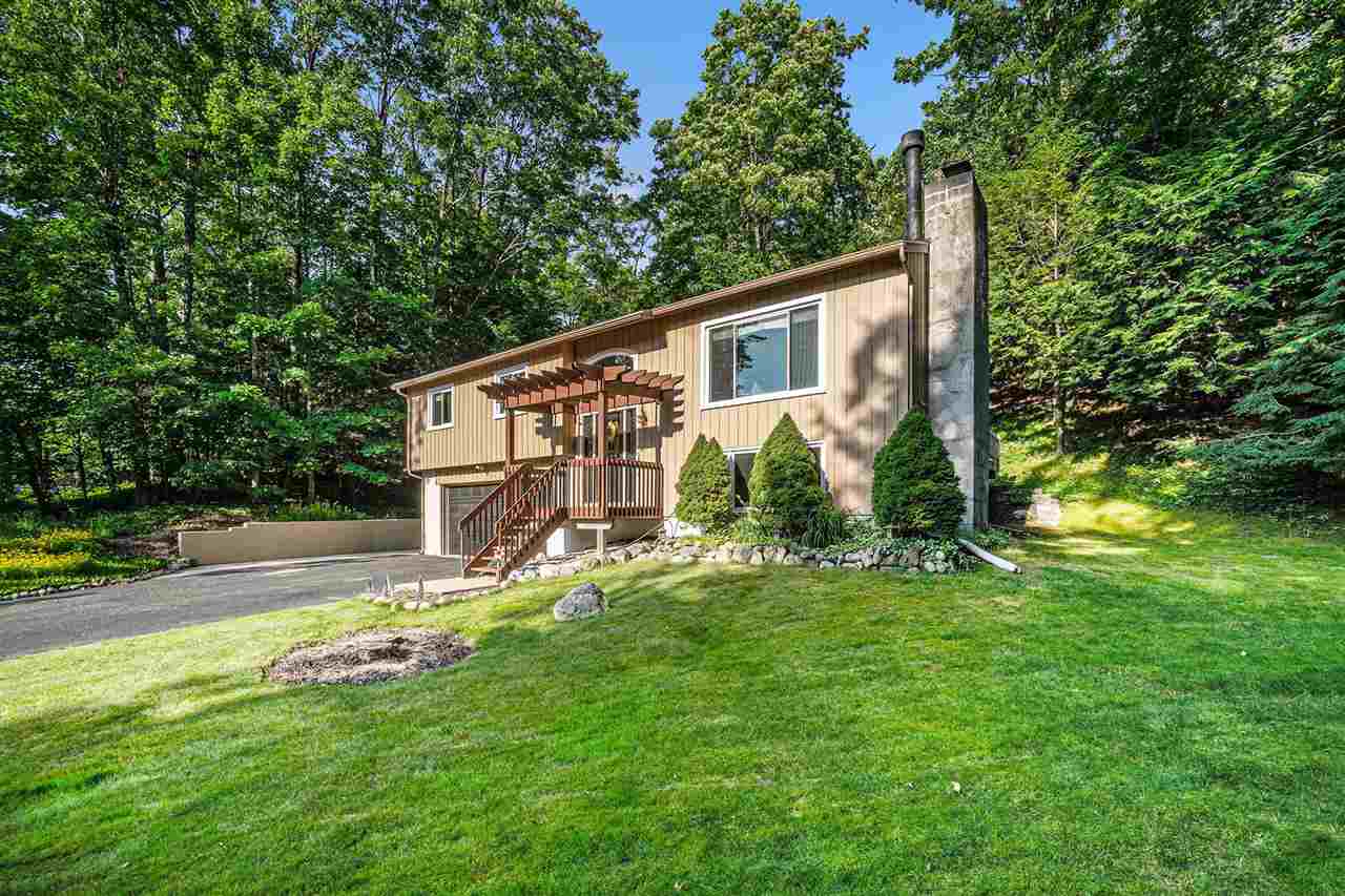 33 Harbor Lane